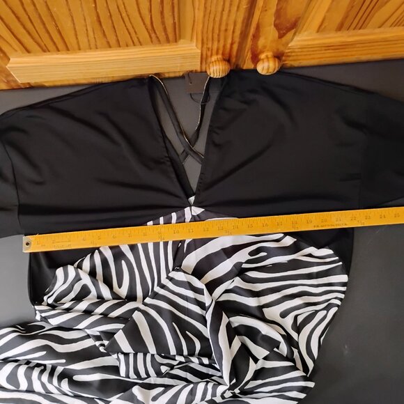 S-DEER Long Sleeve Zebra Pattern Dress – Size XL – New with Tags - Picture 15 of 16